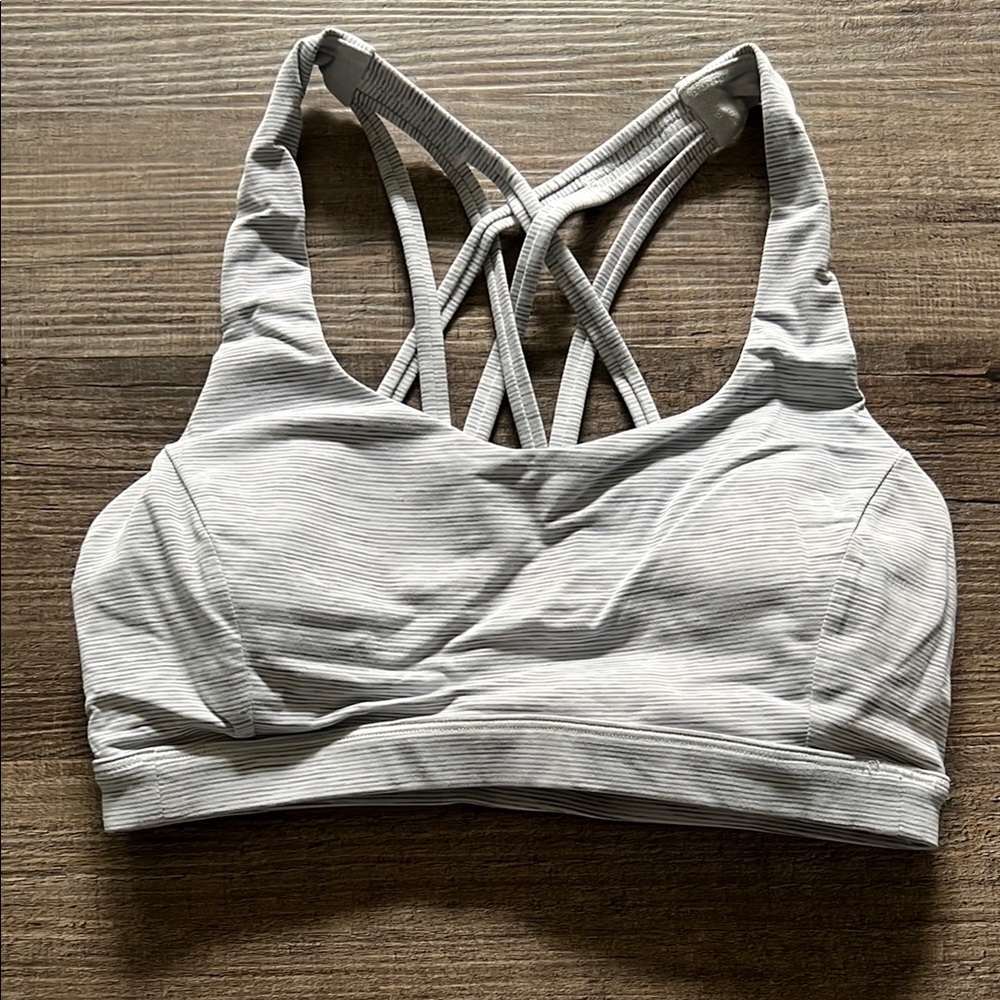 Lululemon Free to Be Serene Sports Bra